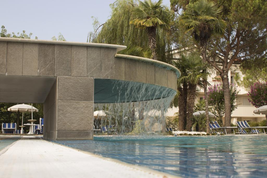 Hotel Terme Belsoggiorno Abano Terme Luaran gambar