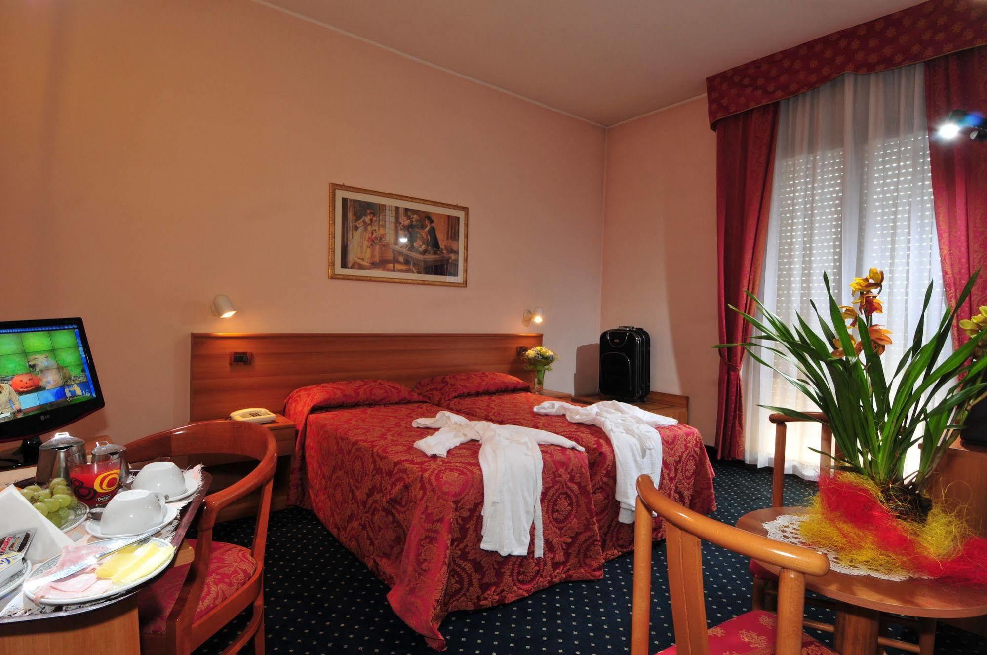 Hotel Terme Belsoggiorno Abano Terme Luaran gambar